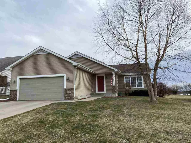 749 Fairview Terr, Verona, WI 53593