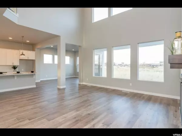 Lehi, UT 84043,2476 N CRAMDEN DR #301