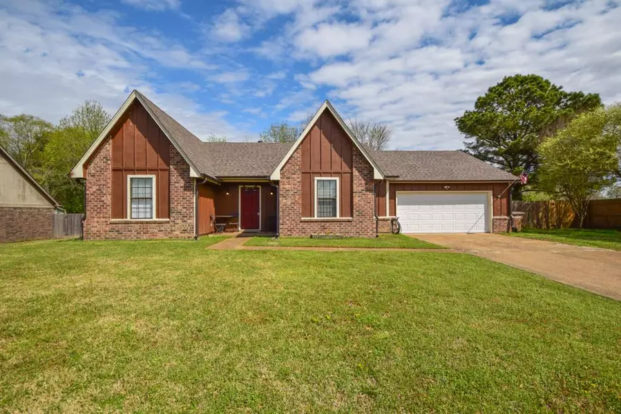 9460 WOODCUTTER LN, Lakeland, TN 38002