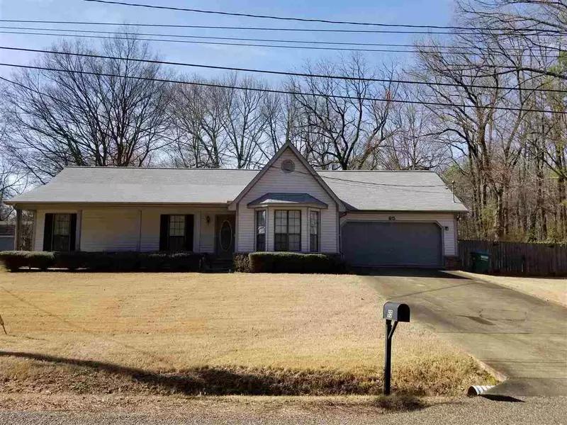 65 FLEMING AVE, Atoka, TN 38004