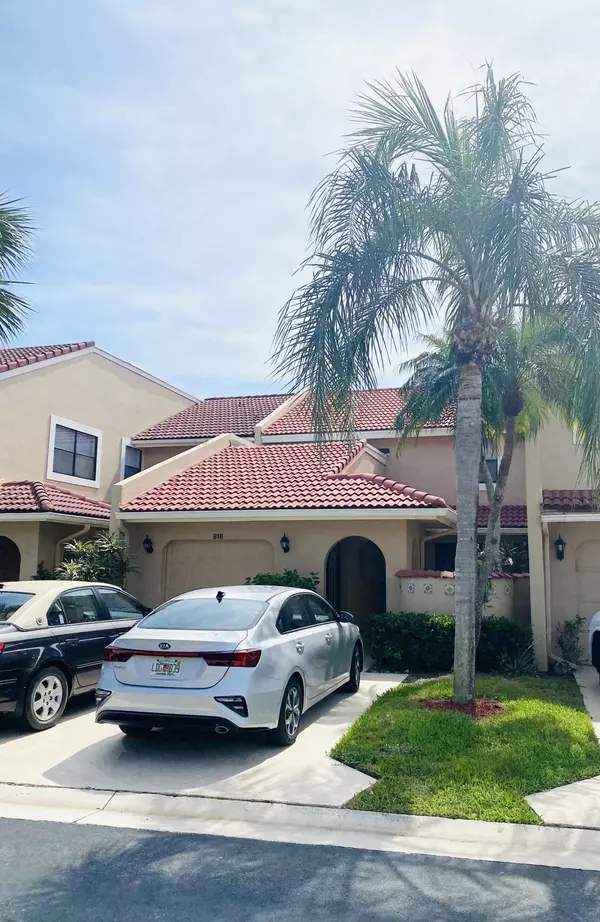 Palm Beach Gardens, FL 33418,818 Windermere WAY