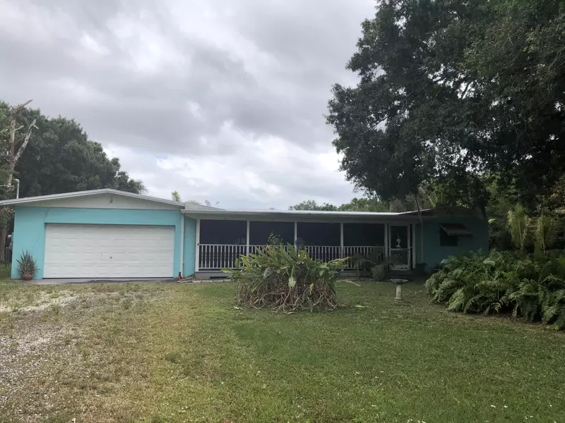 4690 Jorgensen RD, Fort Pierce, FL 34981