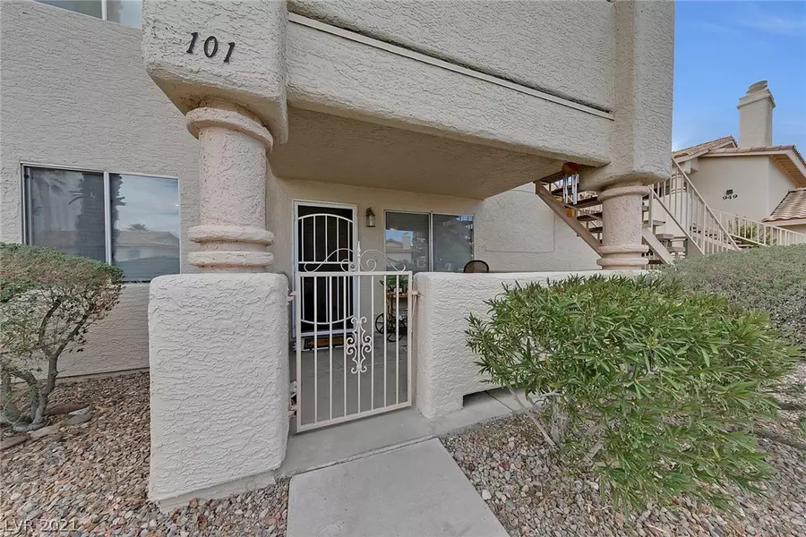 953 Falconhead Lane #101, Las Vegas, NV 89128