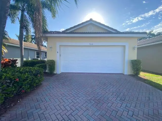 9616 Cherry Blossom CT, Boynton Beach, FL 33437