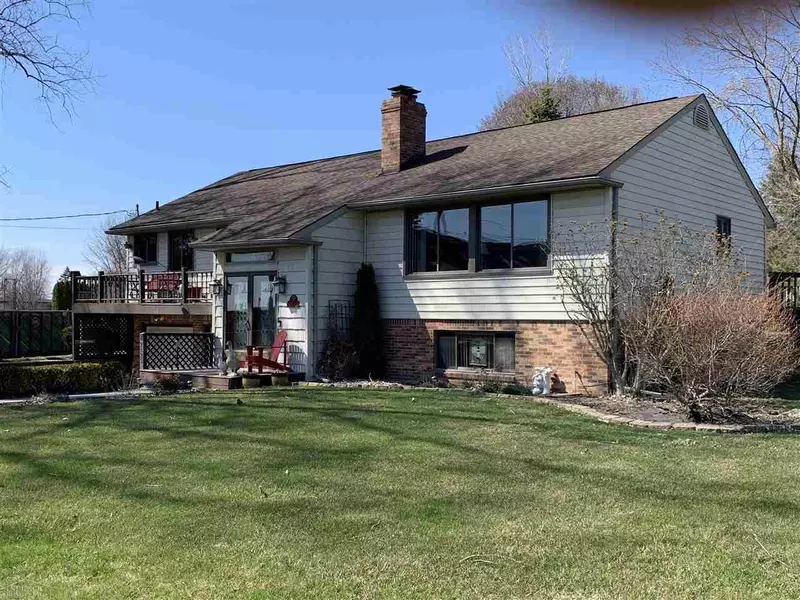 49125 Bayshore, Chesterfield, MI 48047