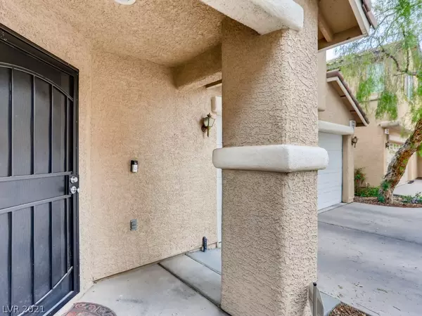 Las Vegas, NV 89148,9328 Malaya Garnet Court