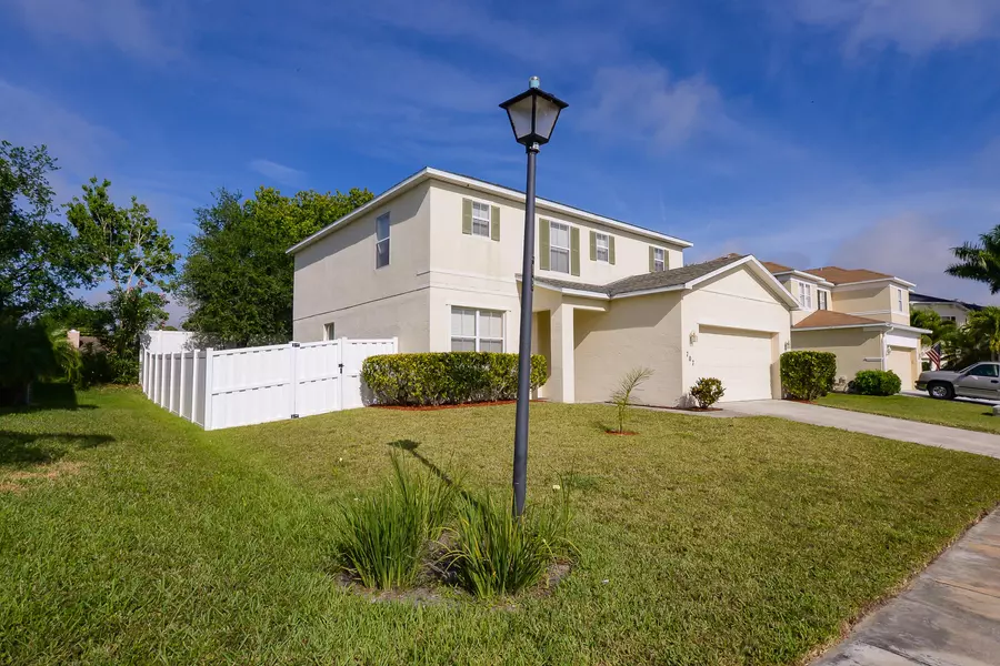 707 Carriage Lake WAY, Vero Beach, FL 32968