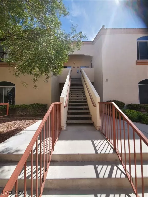 Henderson, NV 89052,700 Carnegie Street #3022