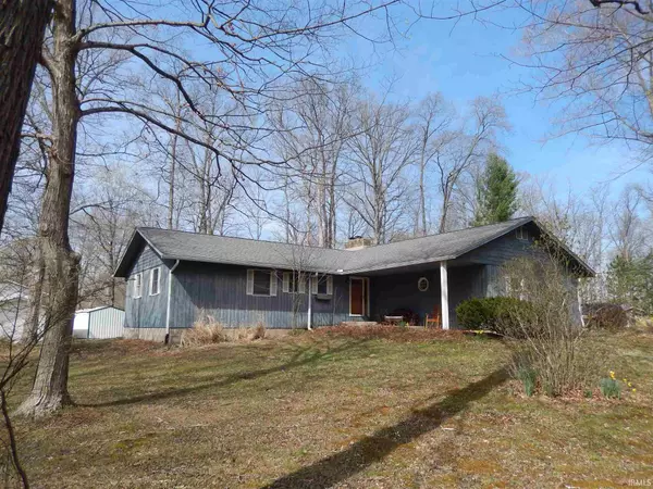 1607 N Allen Lane, Ellettsville, IN 47429