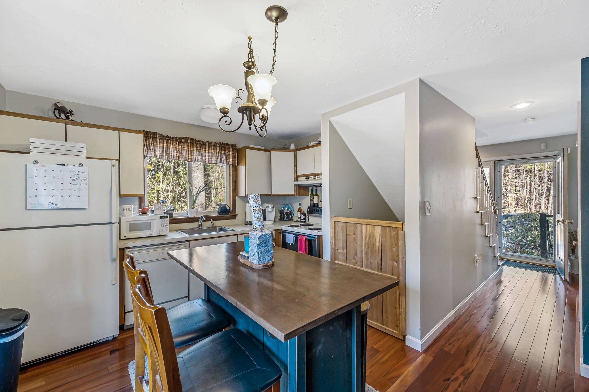 Gilford, NH 03249,6 Cumberland RD #1