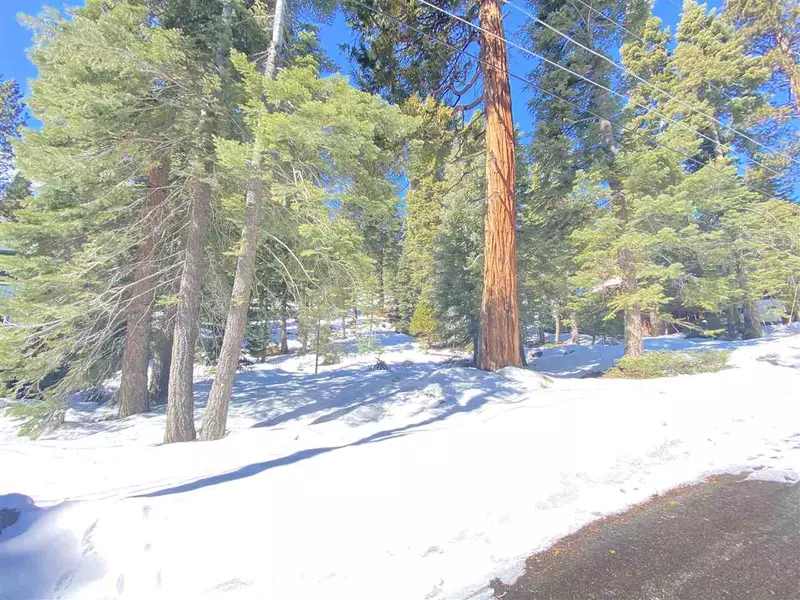 571 Mountain Circle, Tahoe Vista, CA 96148