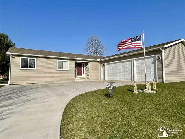 Onsted, MI 49265,7366 DONEGAL DR