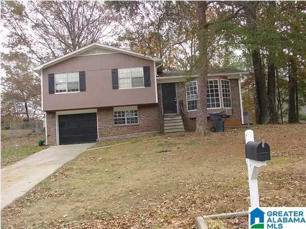 Trussville, AL 35173,5881 JANET DRIVE