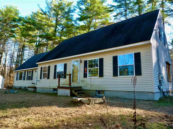 Tuftonboro, NH 03816,6 Birch LN