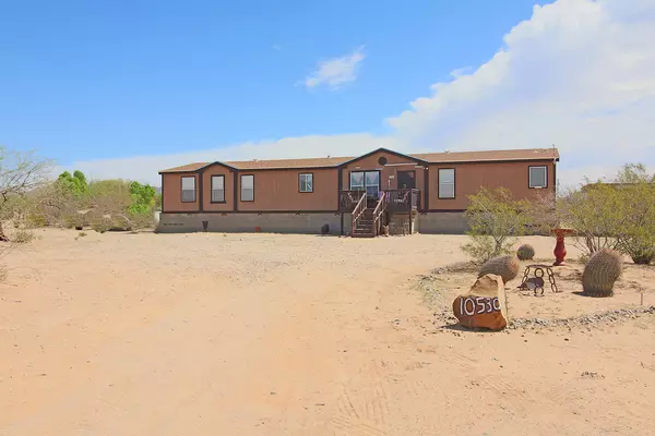 10530 W Bopp Road, Tucson, AZ 85735