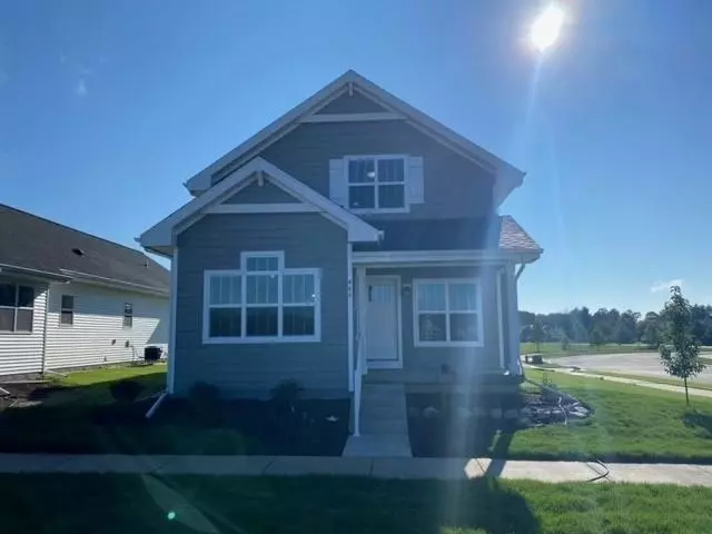 466 Peterson Tr, Oregon, WI 53575