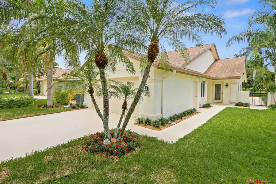 133 Dunes Edge RD, Jupiter, FL 33477