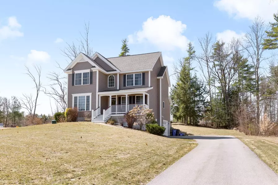 5 Autumn LN, Brentwood, NH 03833