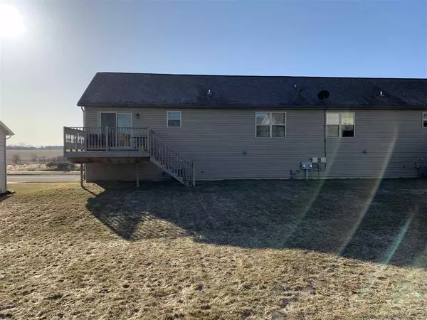 Fall River, WI 53932,112 Community Dr