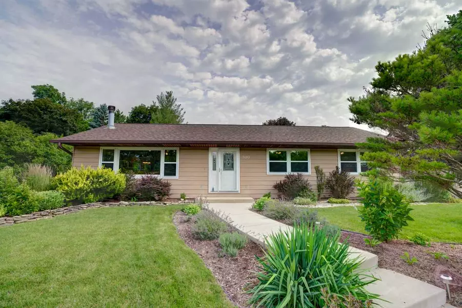 300 South St, Deforest, WI 53532