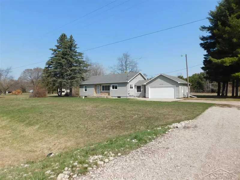 5874 W Saginaw, Coleman, MI 48618