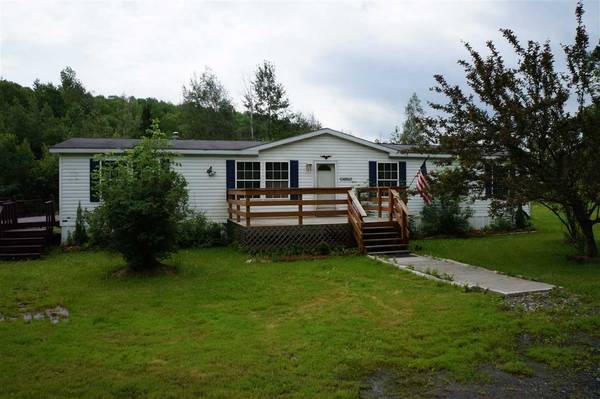 1089 Rood Pond RD, Williamstown, VT 05679