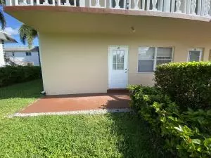 West Palm Beach, FL 33417,49 Coventry C