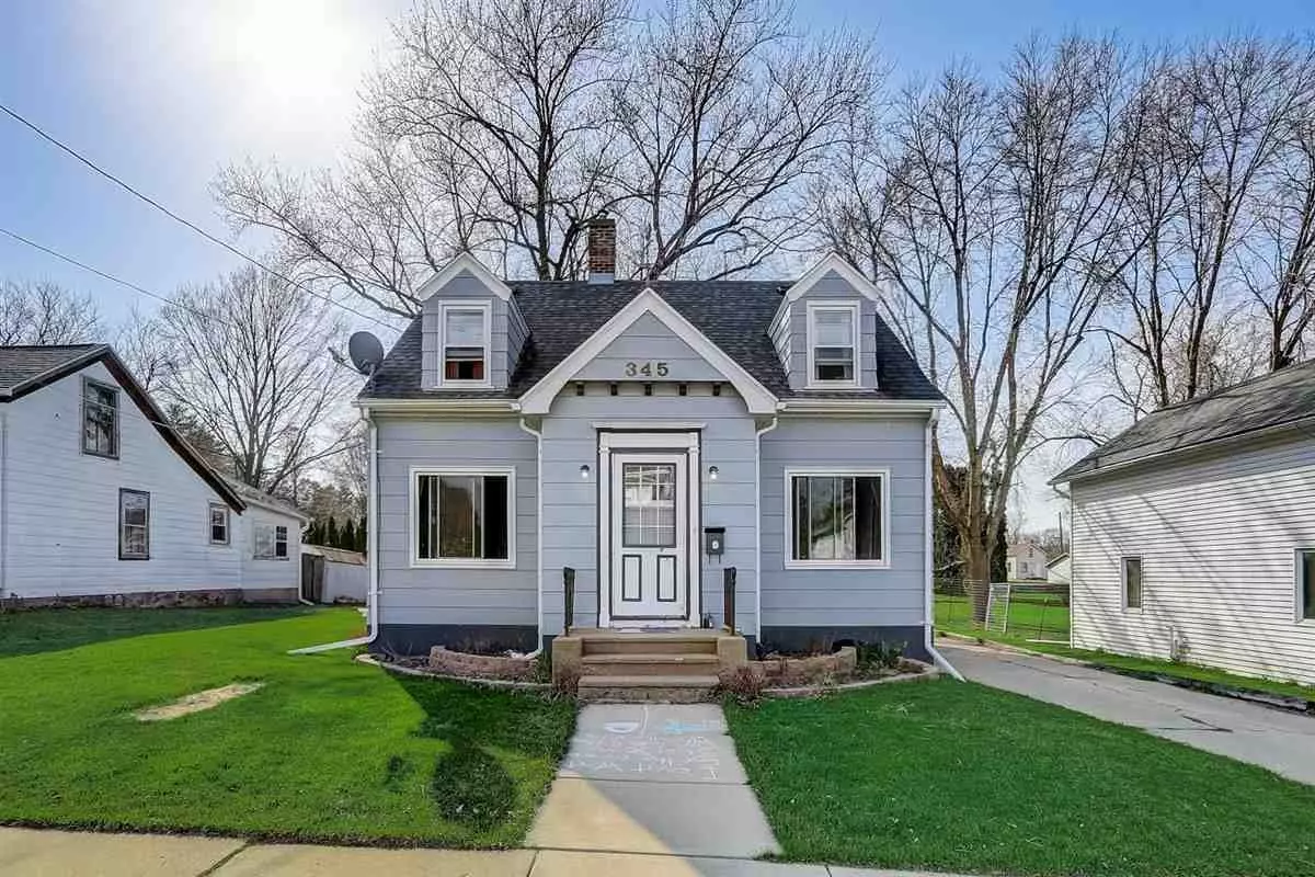 Waterloo, WI 53594,345 Harrison St