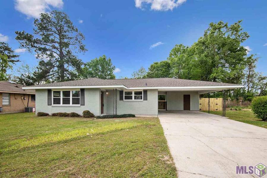 5924 MARIONETTE DR, Baton Rouge, LA 70811