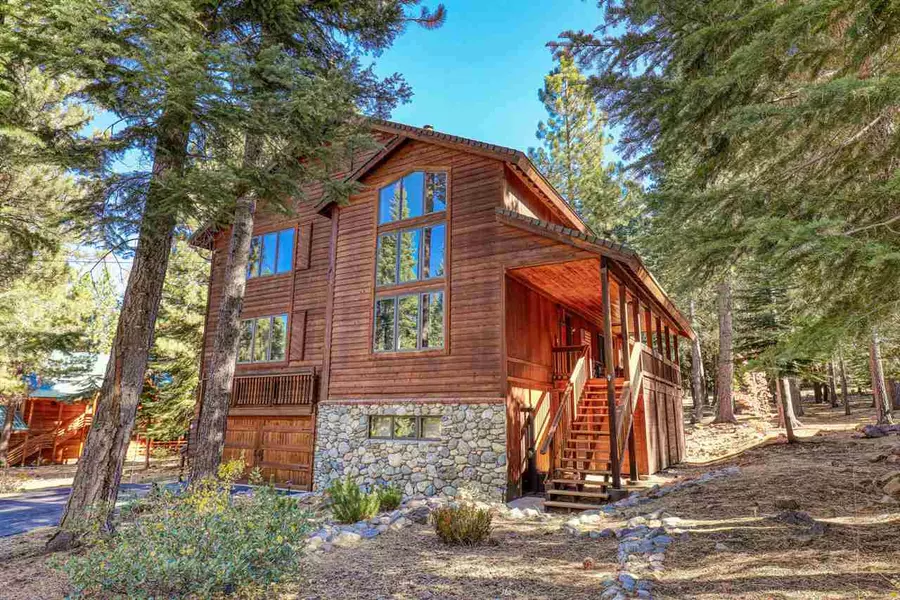 12441 Saint Bernard Drive, Truckee, CA 96161