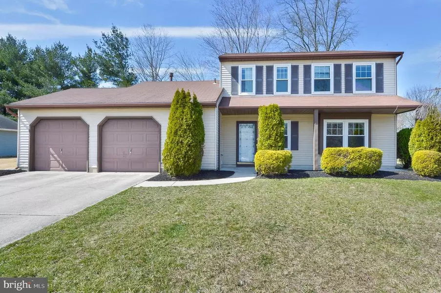 39 MILLBANK LN, Voorhees, NJ 08043