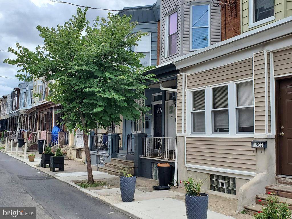 Philadelphia, PA 19134,1904 E MONMOUTH ST