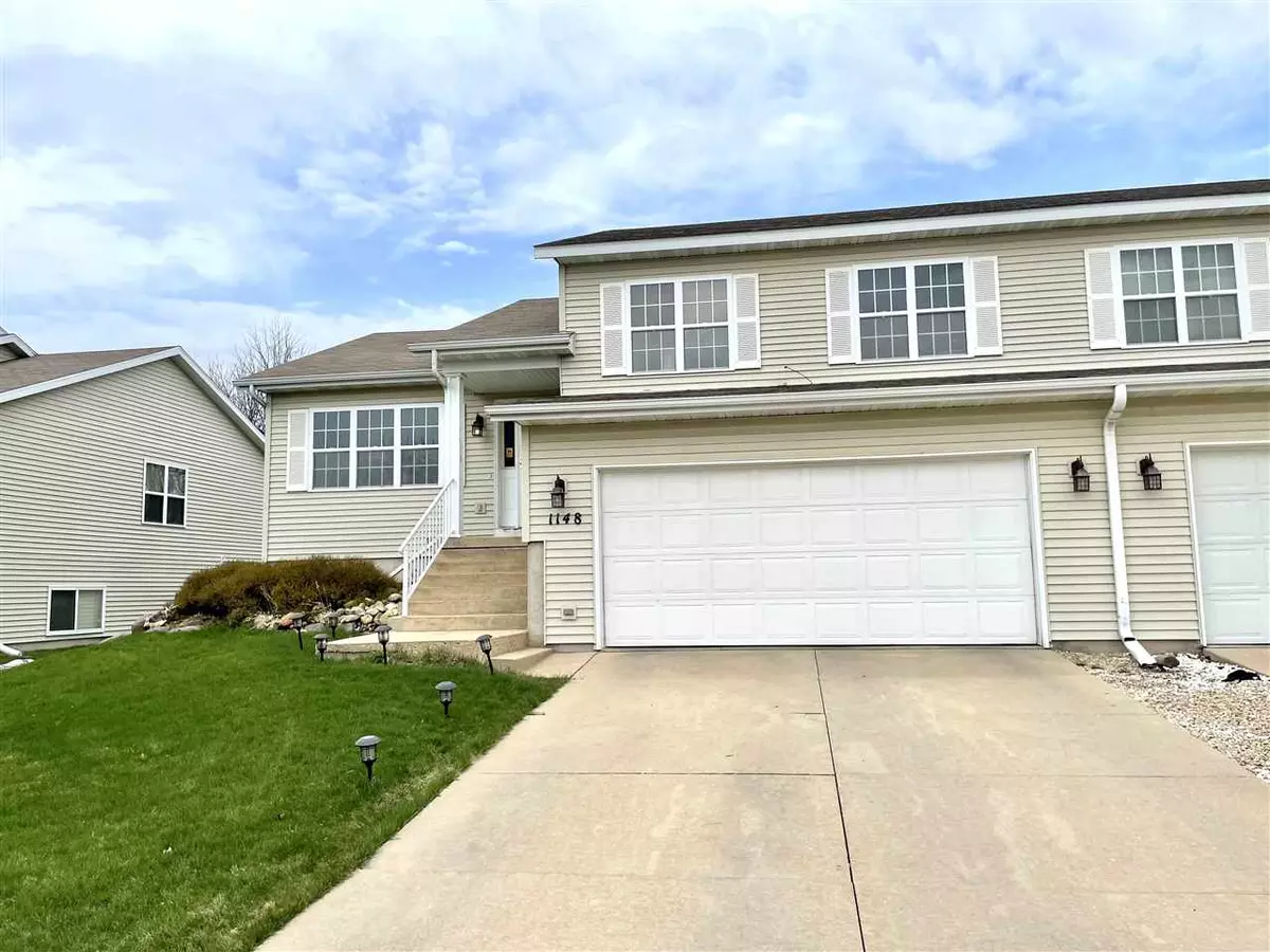 Sun Prairie, WI 53590,1148 St Albert The Great Dr