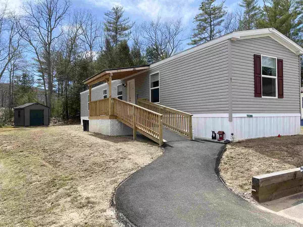 87 Diana DR, Swanzey, NH 03446