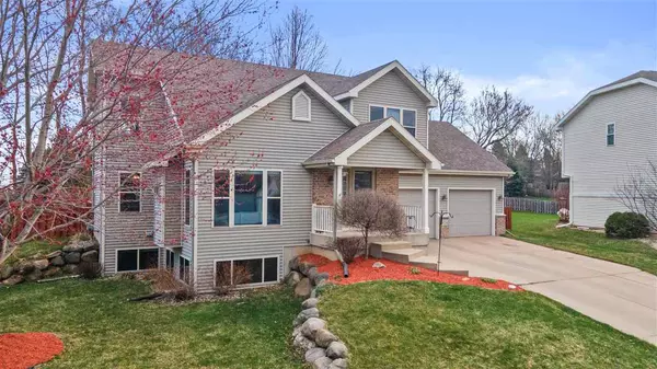 3274 Box Hill Rd, Sun Prairie, WI 53590