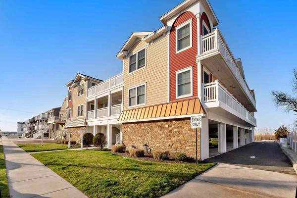 309 56th St #A5, Sea Isle City, NJ 08243