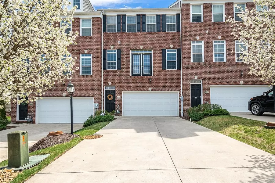 535 Gala Dr, Canonsburg, PA 15317