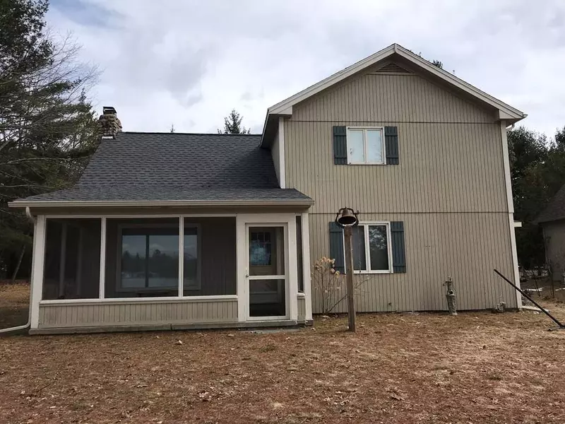 7381 W Mannsiding Rd, Lake, MI 48632