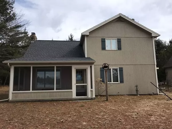 Lake, MI 48632,7381 W Mannsiding Rd