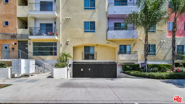 5232 Satsuma Ave #105, North Hollywood, CA 91601