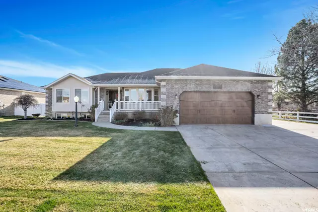 Syracuse, UT 84075,1377 S 2500 W