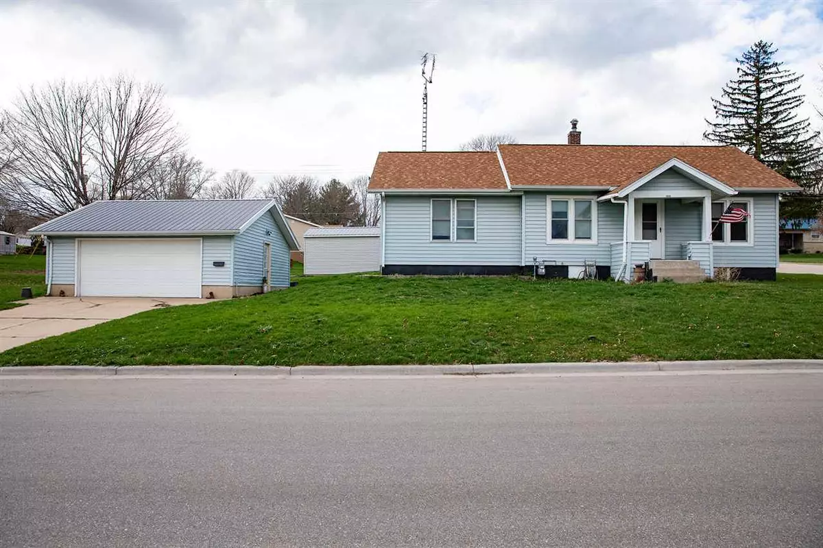 Fennimore, WI 53809,1020 Washington St