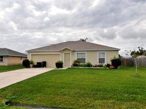 142 NW Curtis ST, Port Saint Lucie, FL 34983