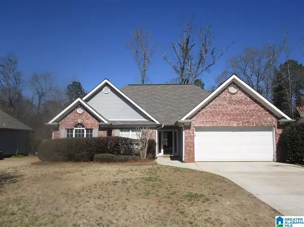 225 SILVER CREEK PKWY, Alabaster, AL 35007