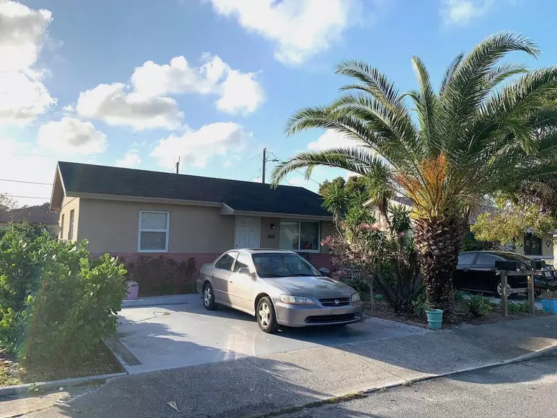 1805 S Douglas ST 1, Lake Worth, FL 33460