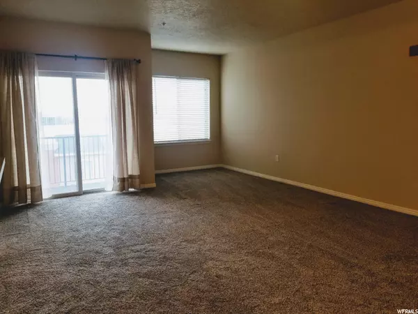 Sandy, UT 84070,165 W ALBION VILLAGE WAY S #306