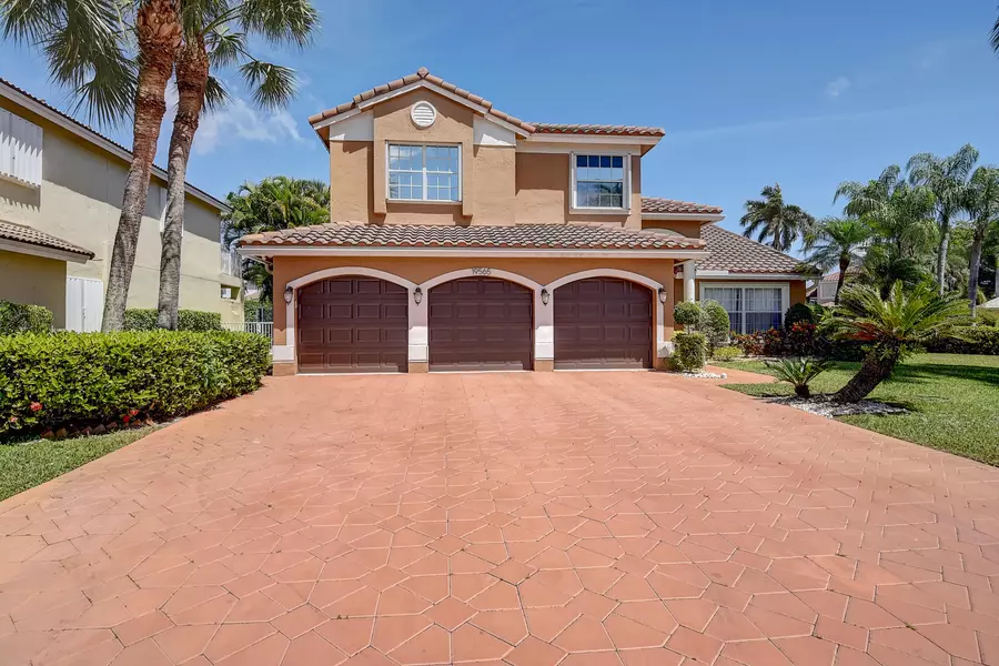 19565 Black Olive LN, Boca Raton, FL 33498