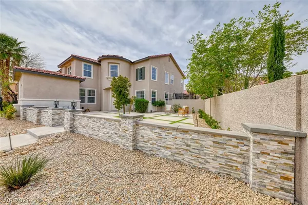 7777 Victoria Falls Court, Las Vegas, NV 89113