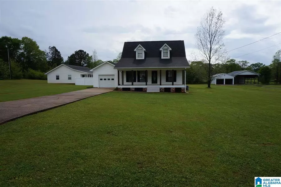 629 LAY LAKE LANE, Sylacauga, AL 35151