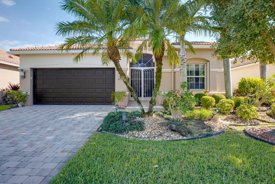 6632 Via Alfieri, Lake Worth, FL 33467